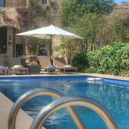 Villa Dar Il-wied Għarb